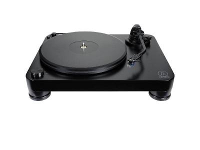 Audio Technica Fully Manual Belt-Drive Turntable - AT-LP7